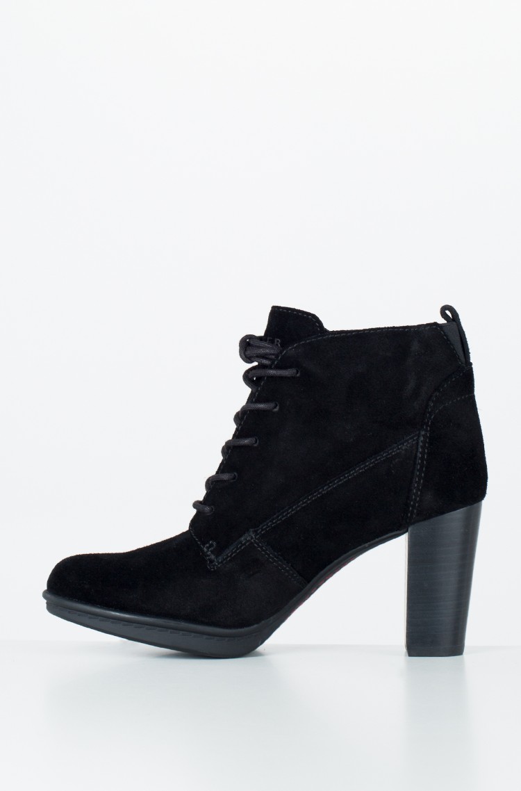 tommy hilfiger suede ankle boots