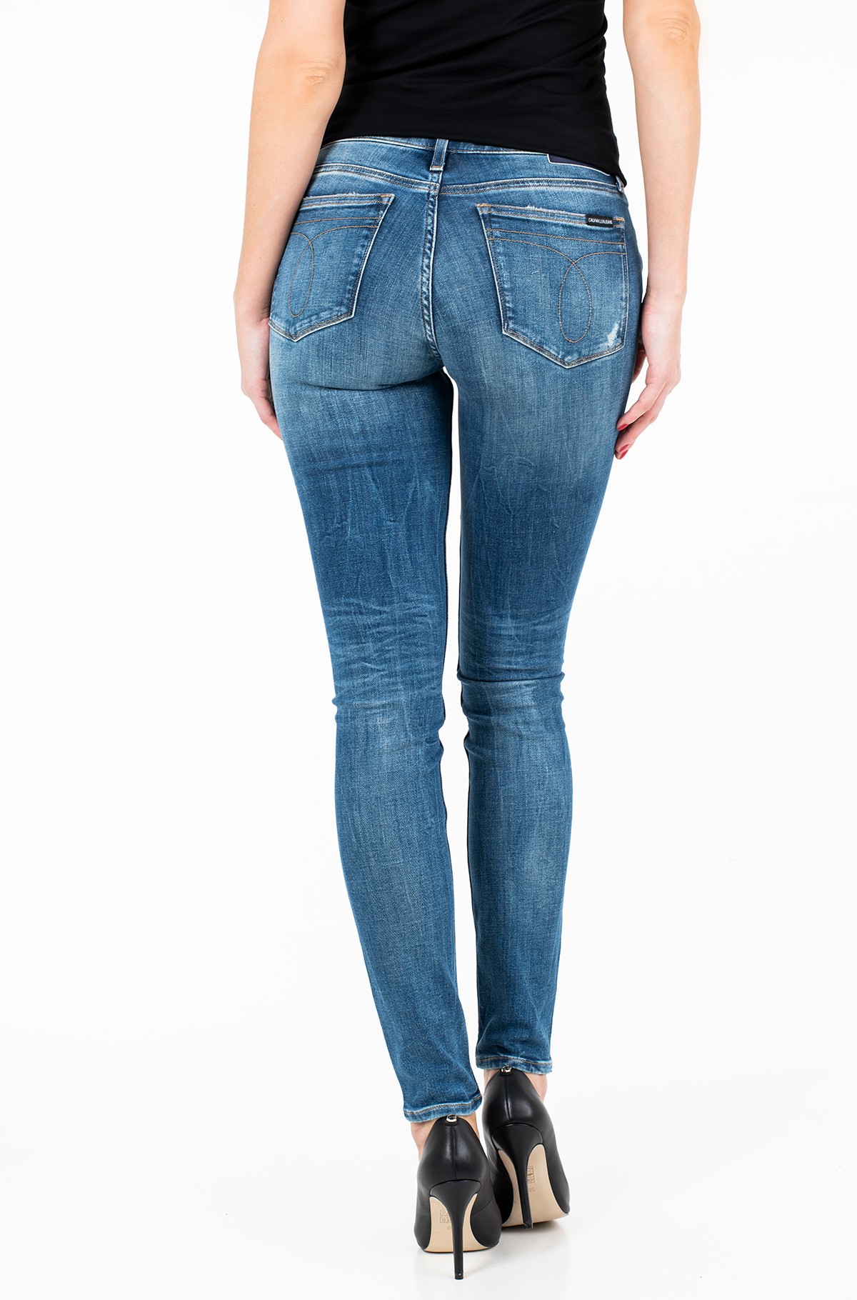 ckj 011 mid rise skinny jeans