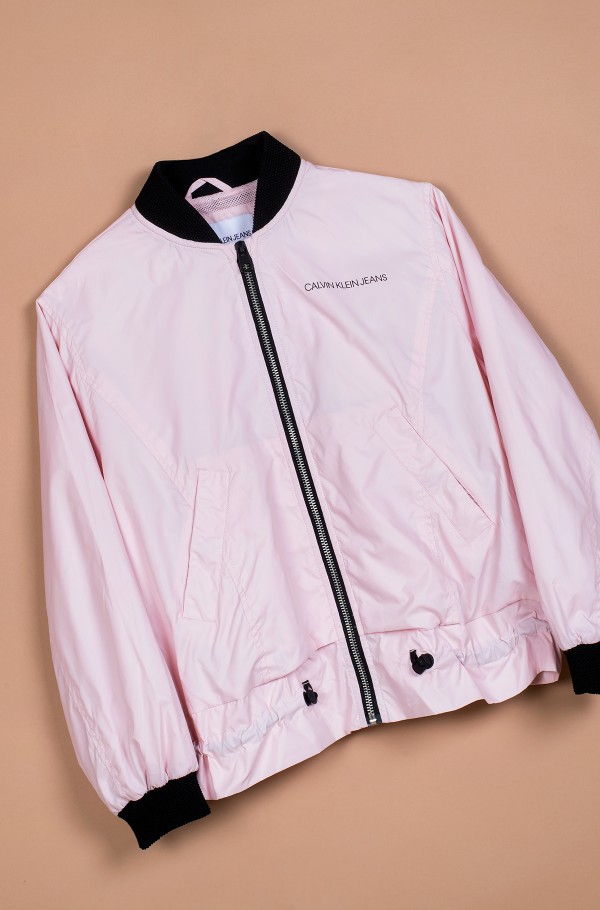 ESSENTIAL LIGHT BOMBER