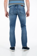 product-main-image