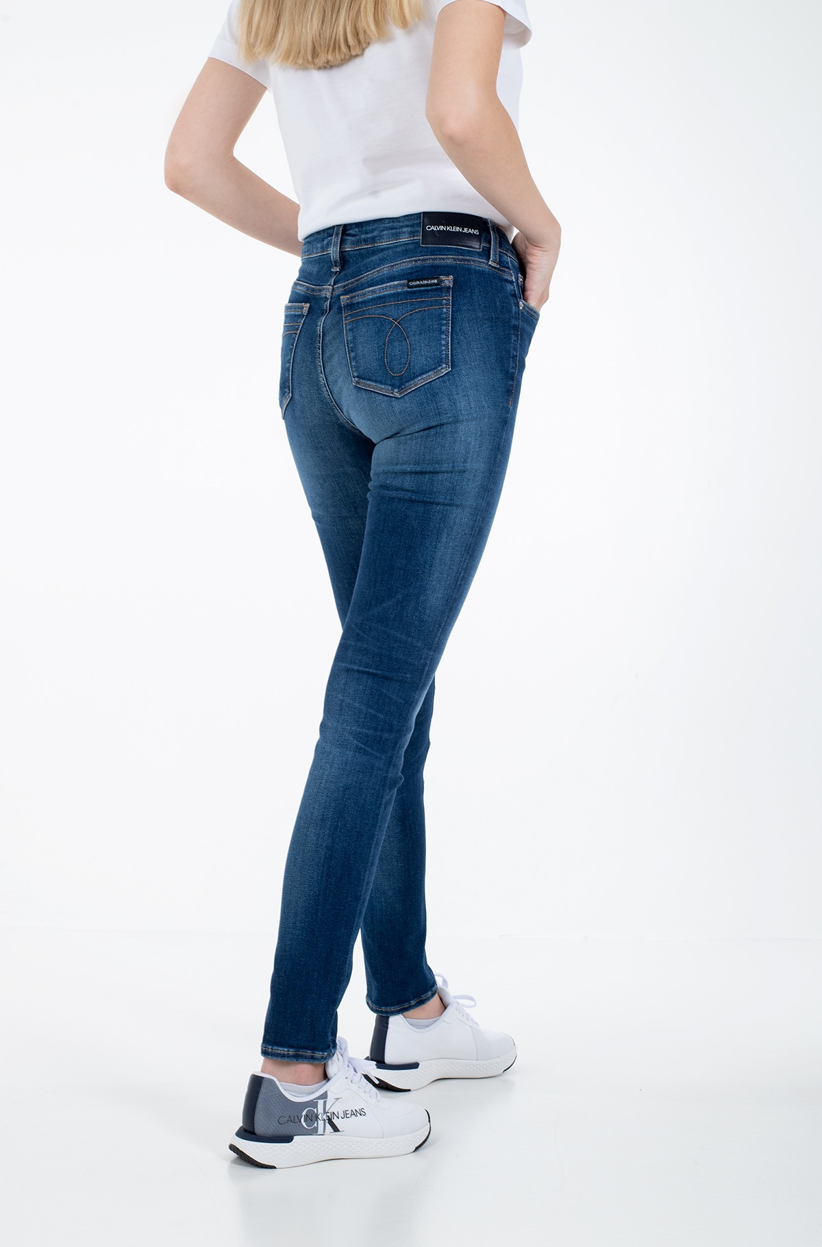 Teksapuksid Ckj 001 Super Skinny J20j213856 Calvin Klein Naiste Teksapuksid Denim Dream E Pood