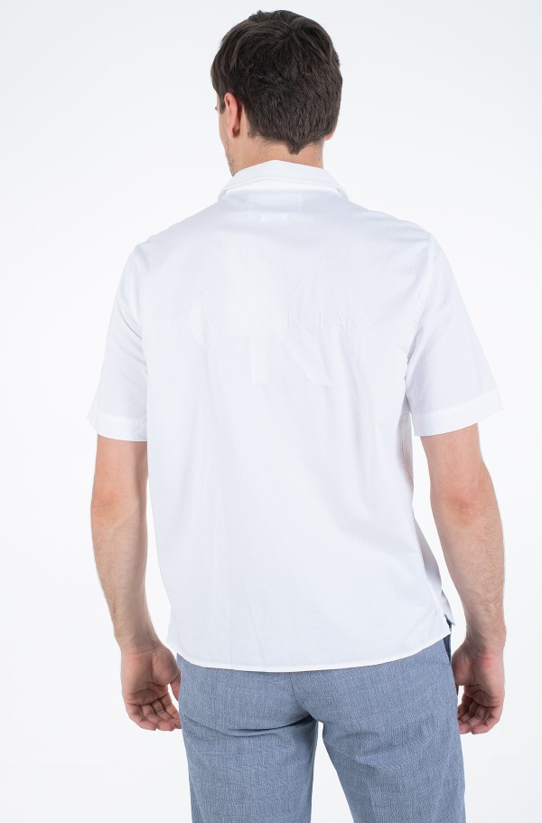 SS RELAXED WHITE ON WHITE-hover