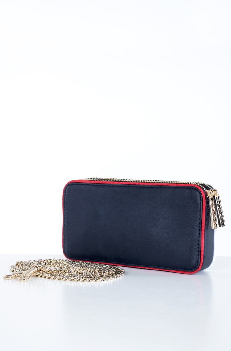 tommy hilfiger denim purse
