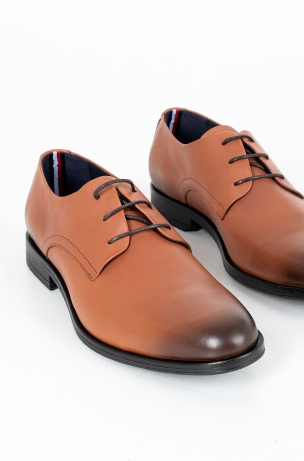CORE LEATHER LACE UP SHOE-hover