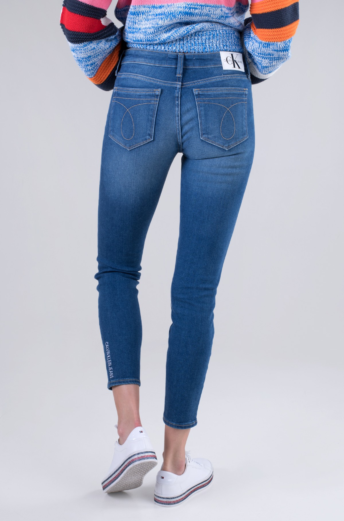 calvin klein mid rise skinny ankle jeans