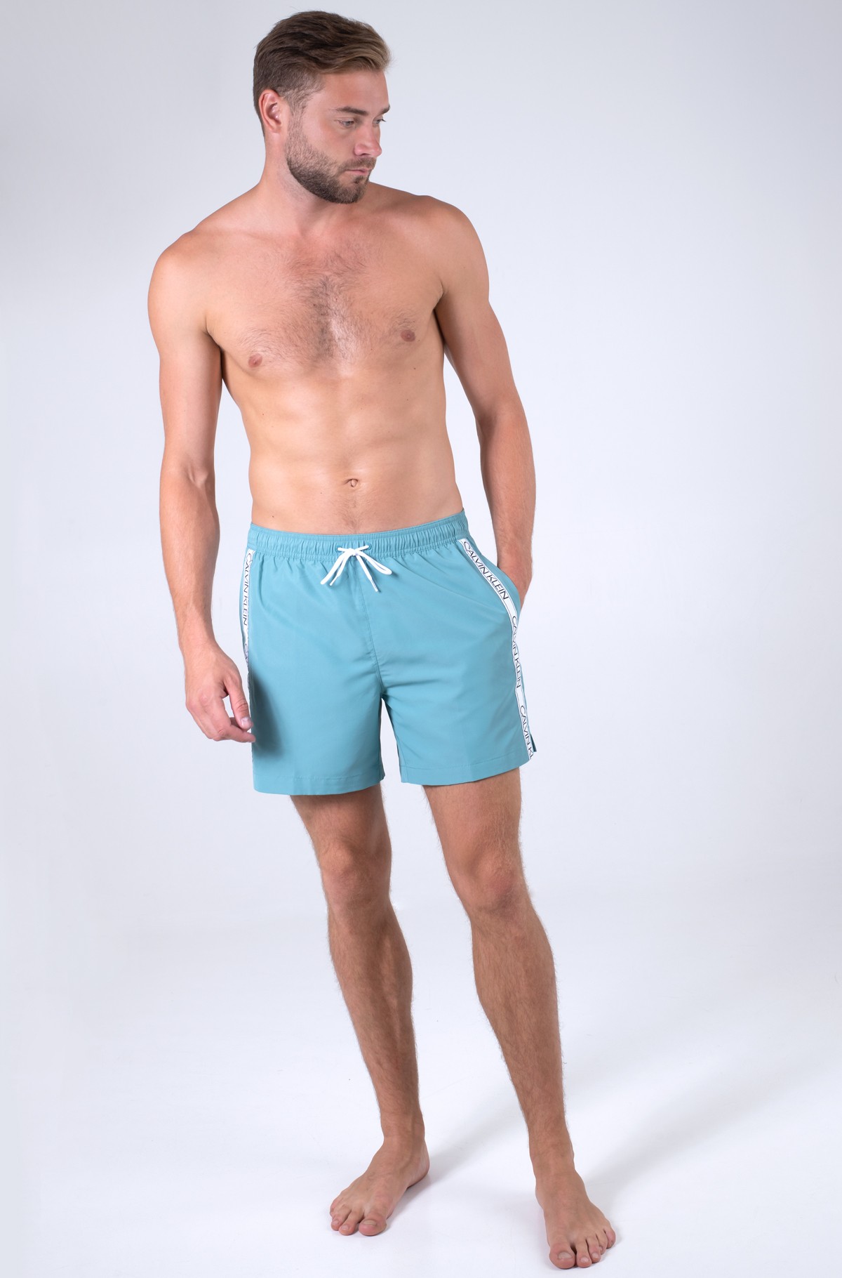 Ujumispuksid Km0km00669 Calvin Klein Meeste Ujumisriided Denim Dream E Pood