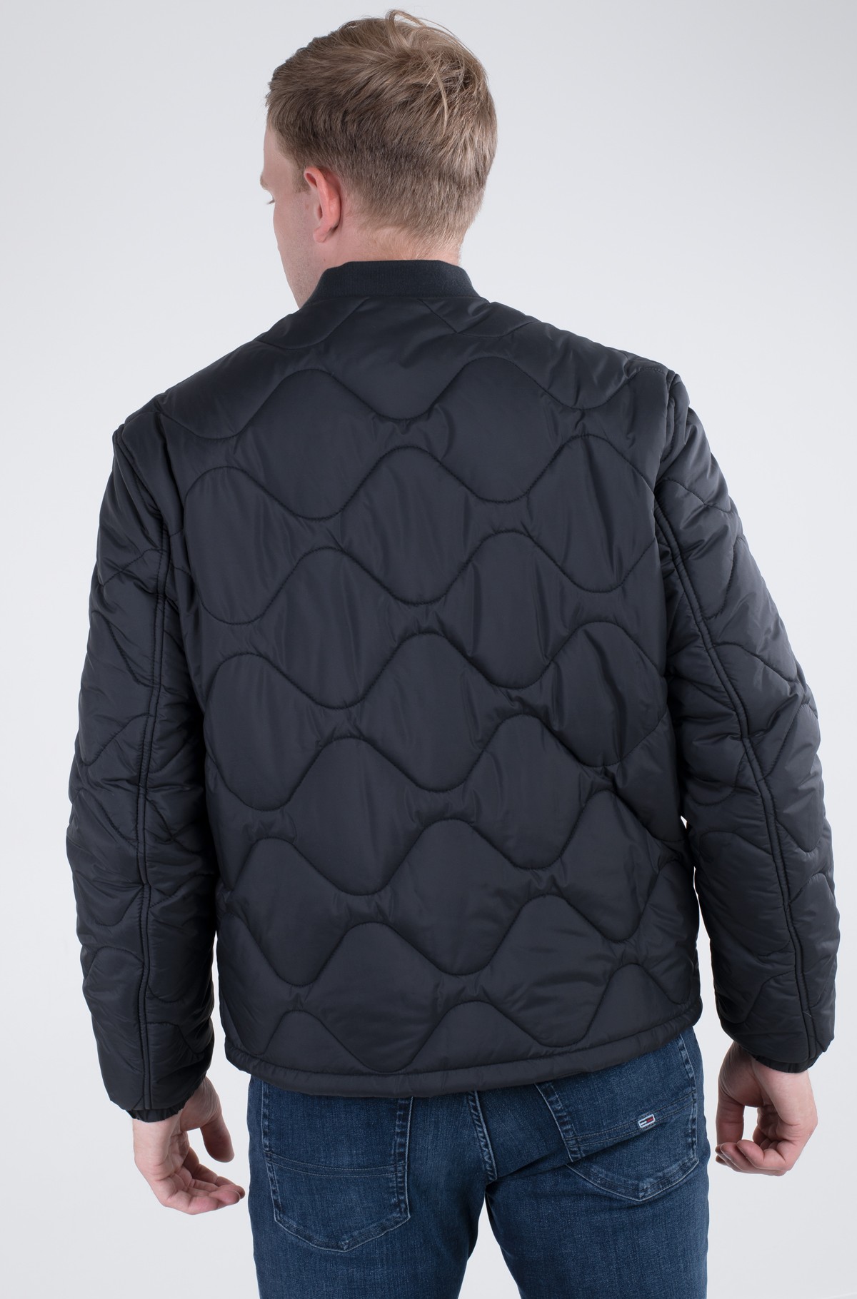 Jaka TJM QUILTED BOMBER Tommy Jeans 