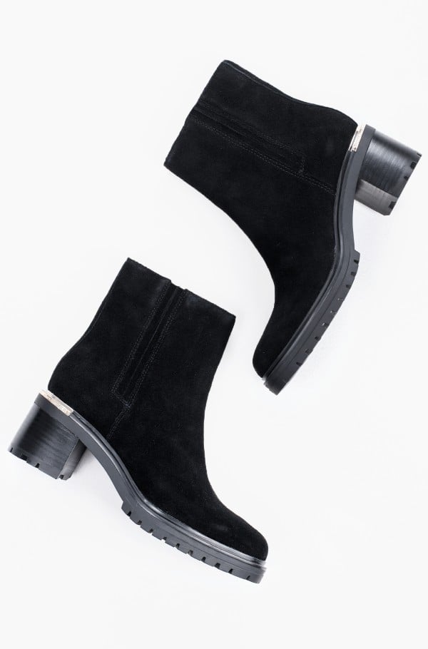 TH OUTDOOR MID HEEL BOOT-hover
