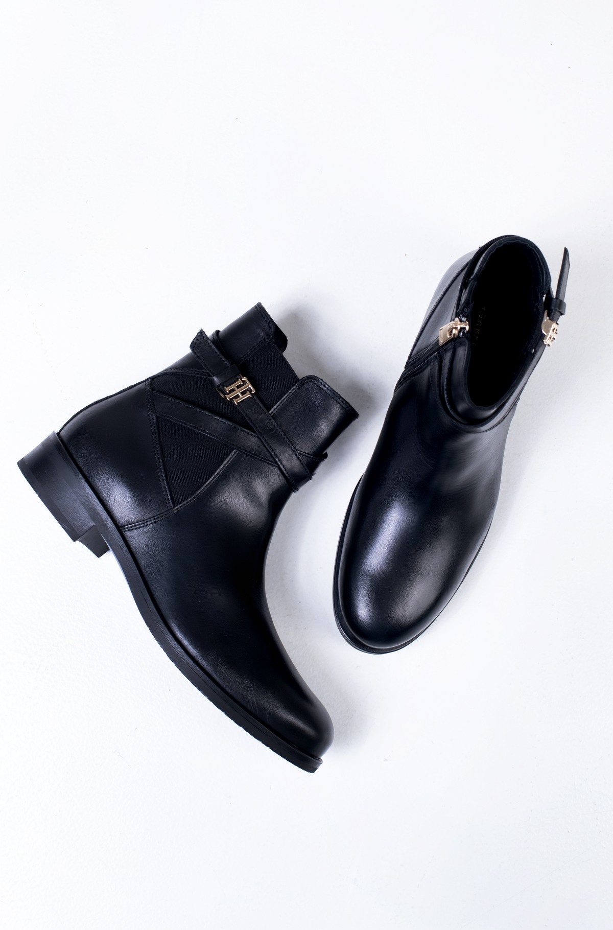 nine west constant boots