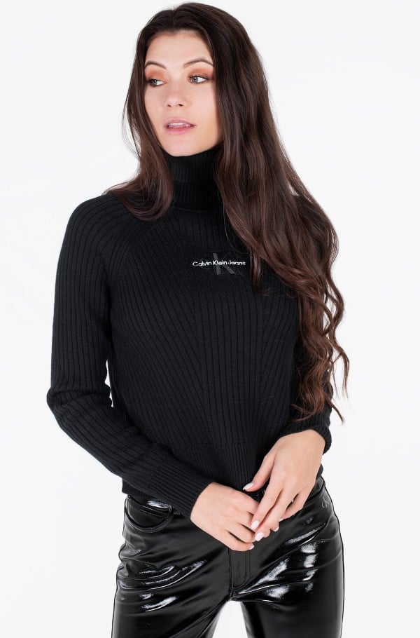 MONOGRAM EMBROIDERY ROLL NECK