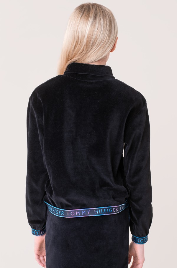 TURTLE NECK SWEATSHIRT-hover