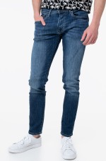 product-main-image