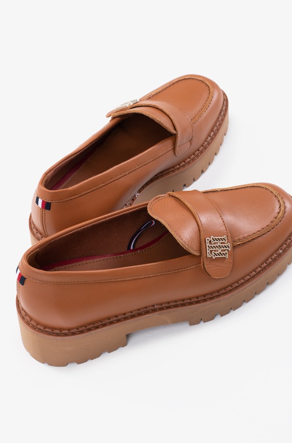 Tommy Hilfiger leather boat shoe in brown