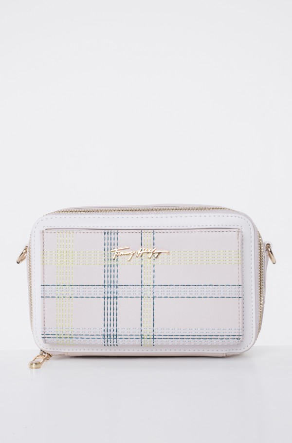 ICONIC TOMMY CAMERA BAG CHECK-hover