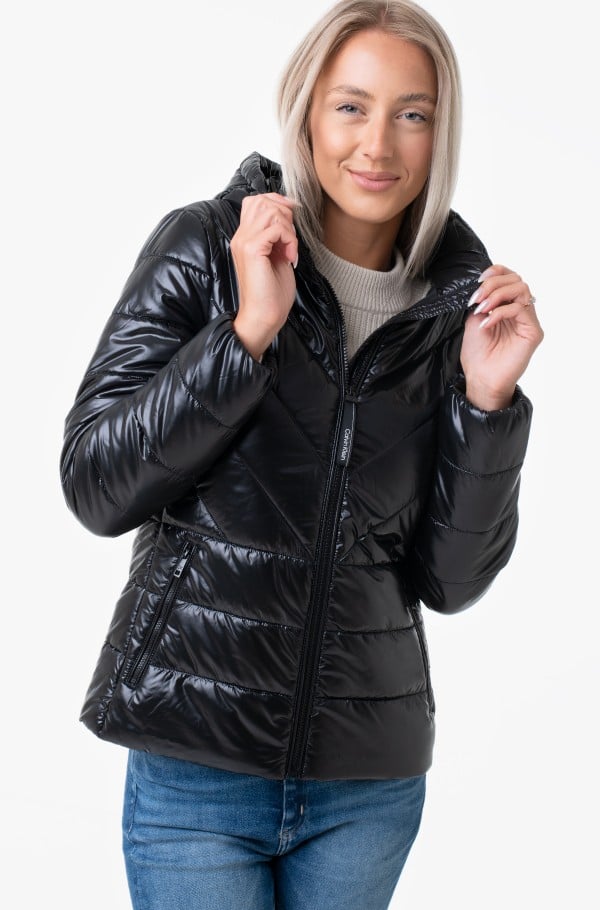 ESSENTIAL RECYCLED PADDED JACKET