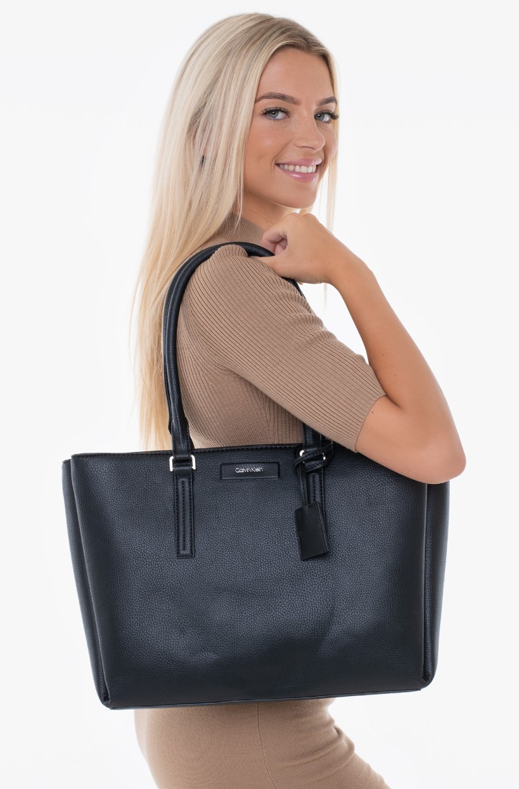 Black Handbag DRESSED SLIM TOTE K60K609623 Calvin Klein, Women Handbags  black Handbag DRESSED SLIM TOTE K60K609623 Calvin Klein, Women Handbags |  Denim Dream e-store