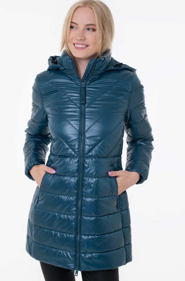 ESSENTIAL RECYCLED PADDED COAT