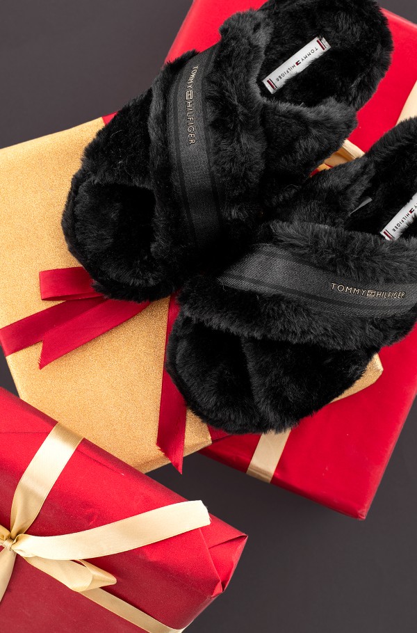 FUR HOME SLIPPERS WITH STRAPS