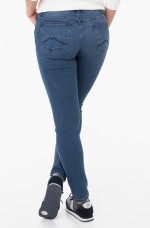product-main-image
