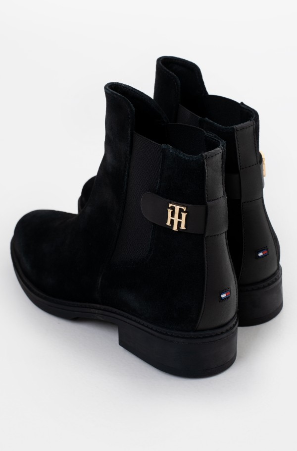 TH SUEDE FLAT BOOT-hover