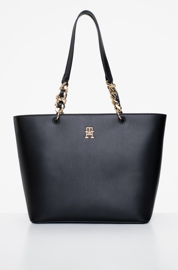 TH CHIC TOTE-hover