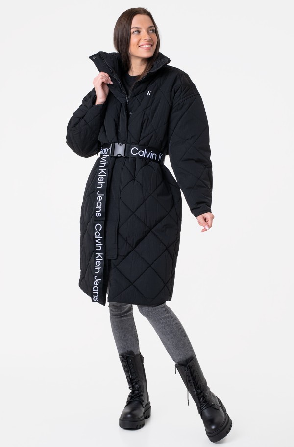 BELTED QUILTED COAT