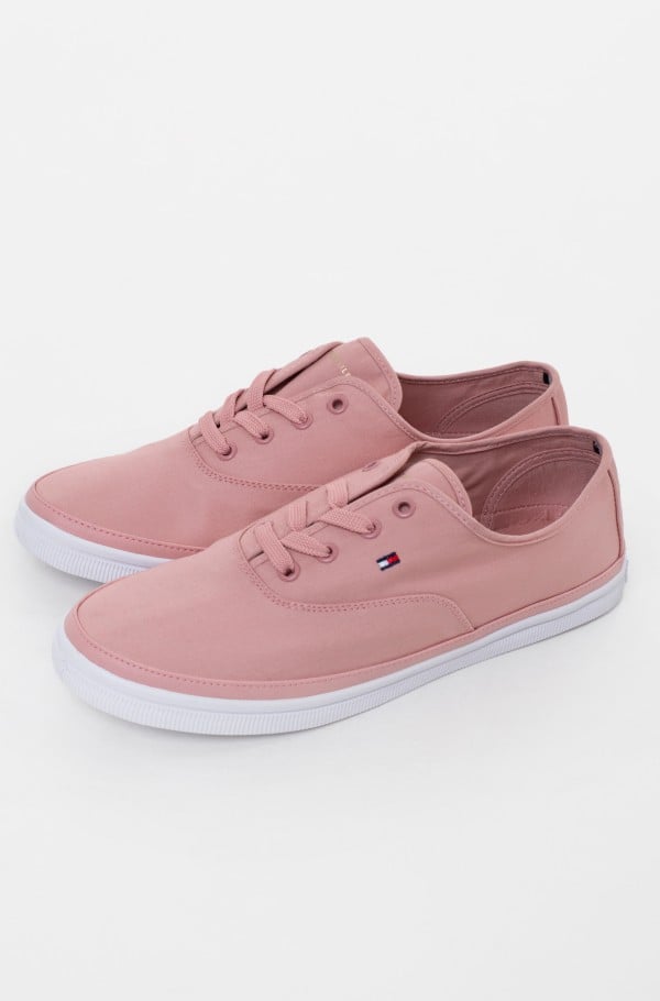 ESSENTIAL KESHA LACE SNEAKER-hover