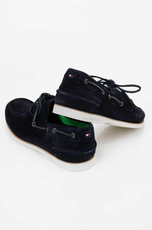 TH BOAT SHOE CORE SUEDE-hover