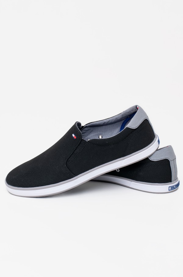 ICONIC SLIP ON SNEAK-hover