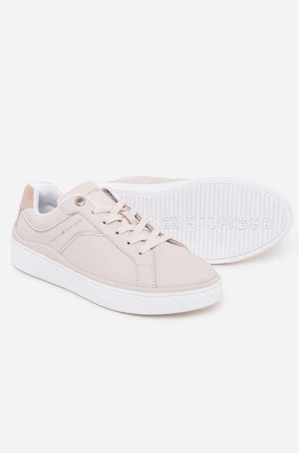 FEMININE COURT SNEAKER