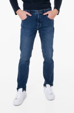 product-main-image