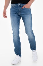 product-main-image