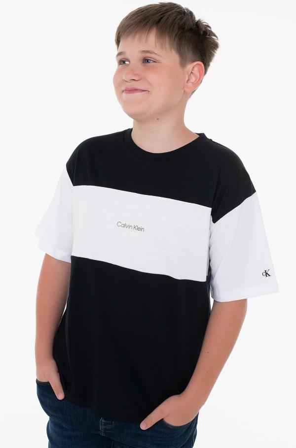 black T shirt COLOR BLOCK T SHIRT Calvin Klein Kids T shirts black T shirt COLOR BLOCK T SHIRT Calvin Klein Kids T shirts Denim Dream E pood