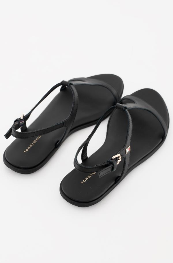 black Sandals TH FLAT SANDAL Tommy Hilfiger Flip flops sandals black Sandals TH FLAT SANDAL Tommy Hilfiger Flip flops sandals Denim Dream E pood