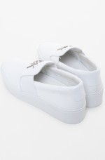 product-main-image