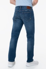 product-main-image