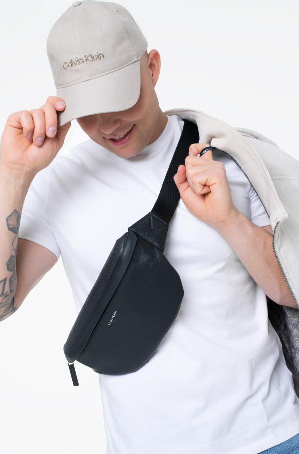   ボディバッグ CK MUST WAISTBAG LV04D3184G black Fanny pack, shoulder bag CK MUST WAISTBAG LV04D3184G