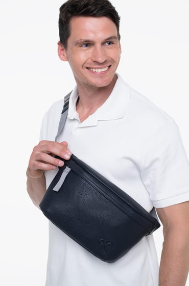 black Bum bag MICRO PEBBLE WAISTBAG 38 LV04D3002G Calvin