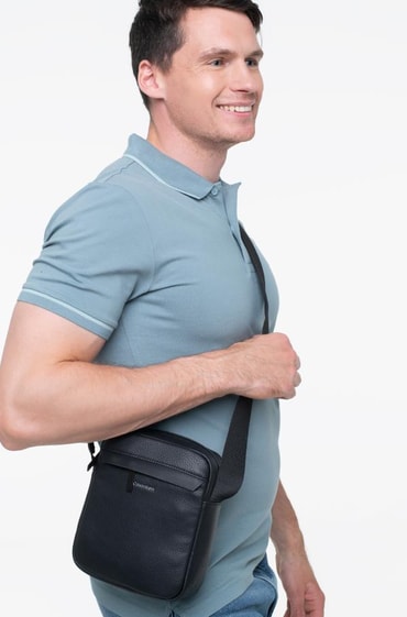 black Waist bag/shoulder bag ULTRALIGHT WAISTBAG 38 PU