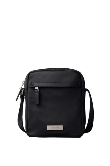 新品 Calvin Klein LV04G3012G UB1 ボディバッグ Fashion Bag 【公式通販】